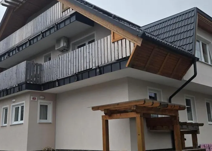 Vila Rajska ptica